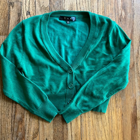MAK medium green cardigan - Picture 1 of 2